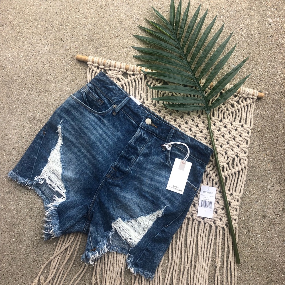New Good American Distressed High Rise Jean Shorts Size 2 /26 - Bombshell Short